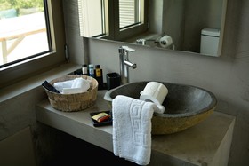 Core Luxury Suites