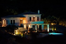 King Size Villas