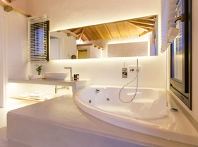 King Size Villas