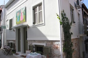 Orpheus And Eyrydice Boutique Apartments