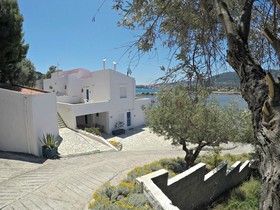 Villa Ariadni