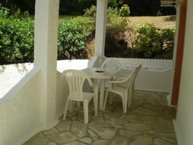 Paraschos Studios