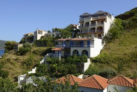 Agnanti Hotel