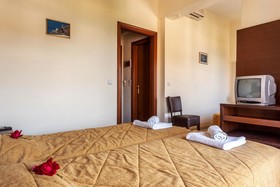 Aeolos Hotel