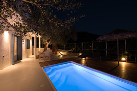 Evlalia Studios & Apartments