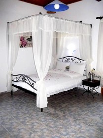 Artemis Bungalows