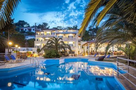 Stafylos Suites