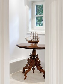 Armata Boutique Hotel