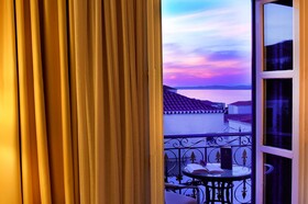 Armata Boutique Hotel