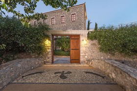 Mare Monte Luxury Suites