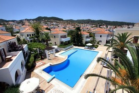 Nissia Traditional Residences
