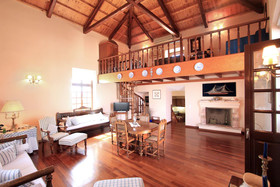 Nissia Traditional Residences