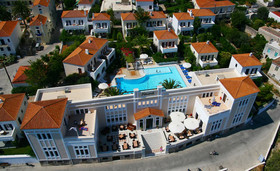 Nissia Traditional Residences