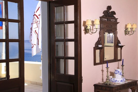 Nissia Traditional Residences