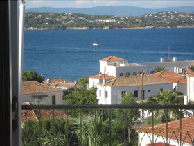 Ostrella, Vacations With Seaview Hotel