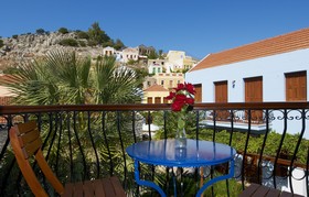 Iapetos Hotel