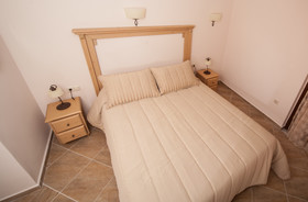 Kaminos Boutique Hotel