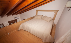 Kaminos Boutique Hotel