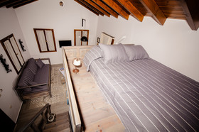 Kaminos Boutique Hotel