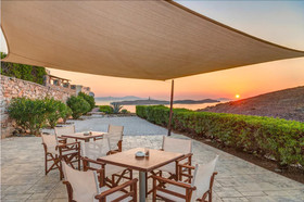 Sunrise Beach Suites