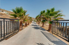 Sunrise Beach Suites