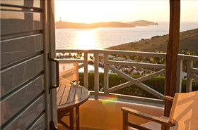 Sunrise Beach Suites