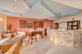 Sunrise Beach Suites