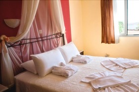 Sunrise Beach Suites