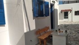 Akti Miaouli Holiday Home