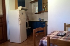 Akti Miaouli Holiday Home