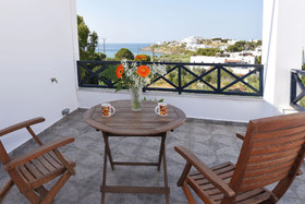Glafki Studios & Apartments