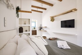 Syroc Maison