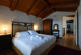 Lithos Stone Suites