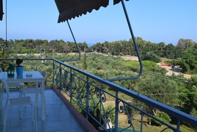 Giota Rooms