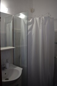 Giota Rooms