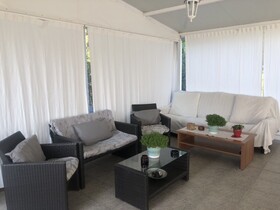 Giota Rooms