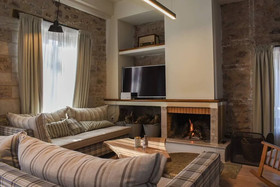 Theonimfi Stone Villa