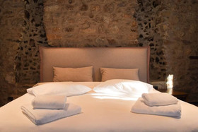 Theonimfi Stone Villa