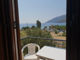 Domaine Papakonstantis Apartments To Let