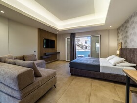 Paradise Resort Finikounda