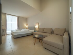Paradise Resort Finikounda