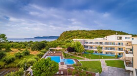 Paradise Resort Finikounda