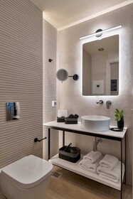 Yeeon Boutique City Hotel Gythio
