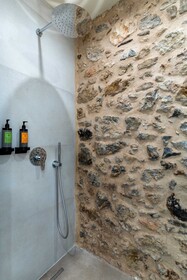 Yeeon Boutique City Hotel Gythio
