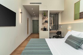 Yeeon Boutique City Hotel Gythio