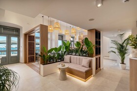 Yeeon Boutique City Hotel Gythio
