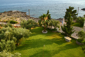Kardamili Beach Hotel