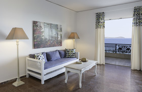 Douka Apartments