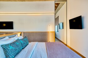 Capital Luxury Suites