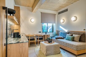 Capital Luxury Suites